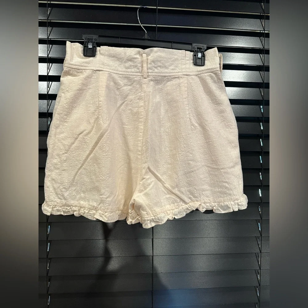 EUC VINTAGE CREAM high waist shorts side pockets